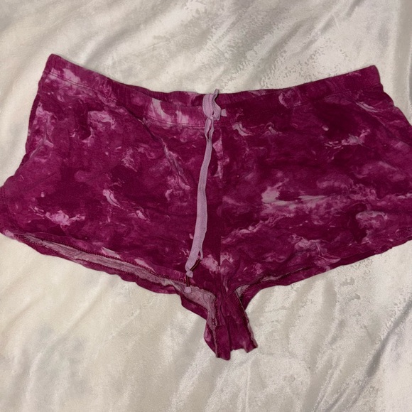 SLEEP SHORTS!! - Picture 7 of 8